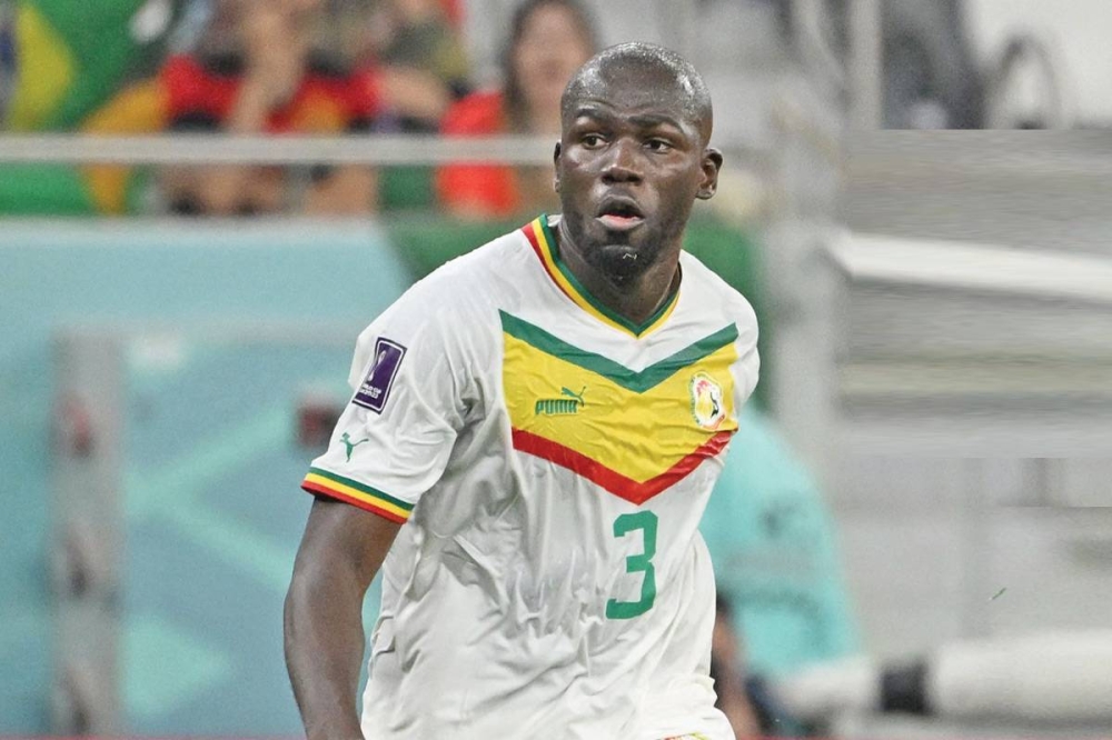 مدافع المنتخب السنغالي لكرة القدم كاليدو كوليبالي 