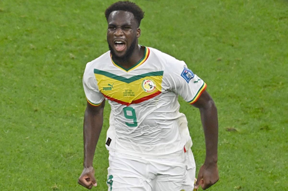 رأس حربة منتخب السنغال بولايي ديا