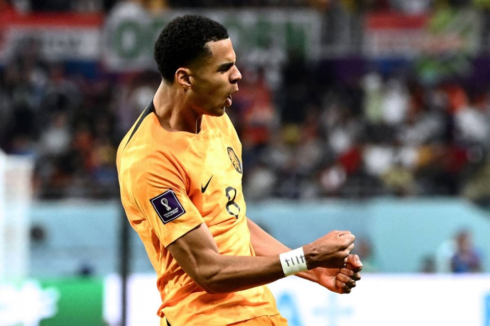 المهاجم الهولندي الشاب كودي خاكبو 