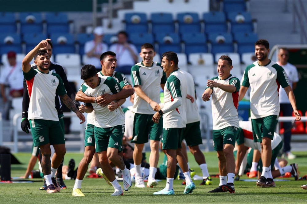 جانب من تدريبات المنتخب المكسيكي