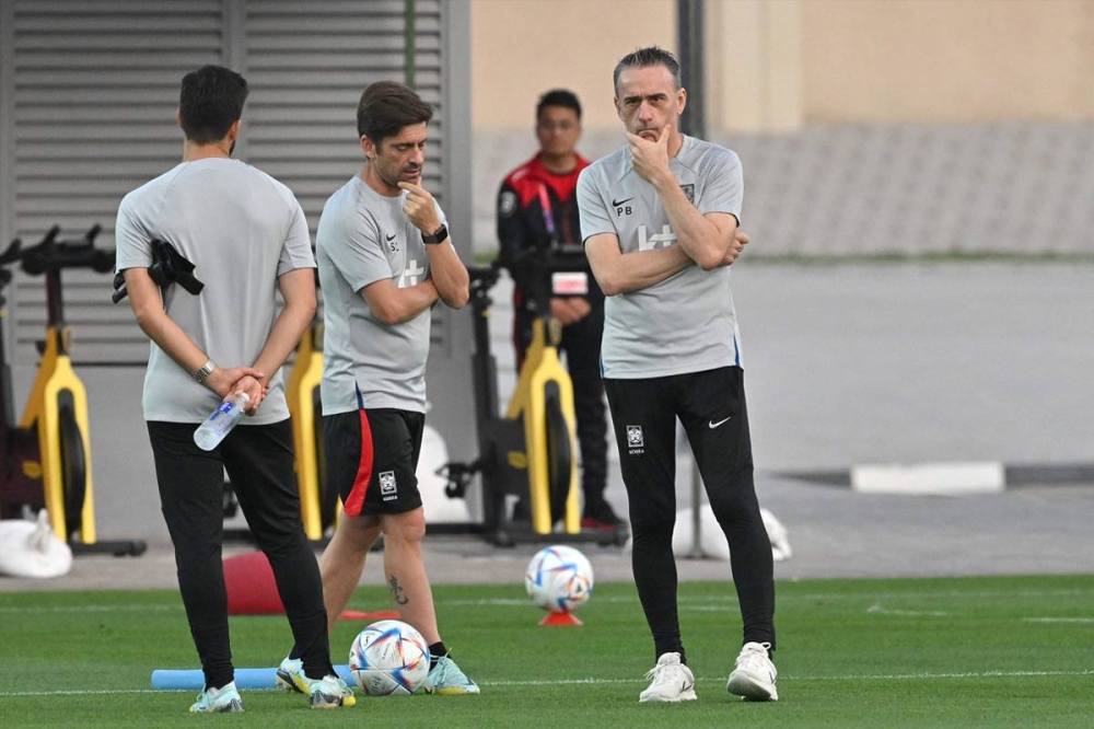 المدير الفني لمنتخب كوريا الجنوبية، البرتغالي باولو بينتو