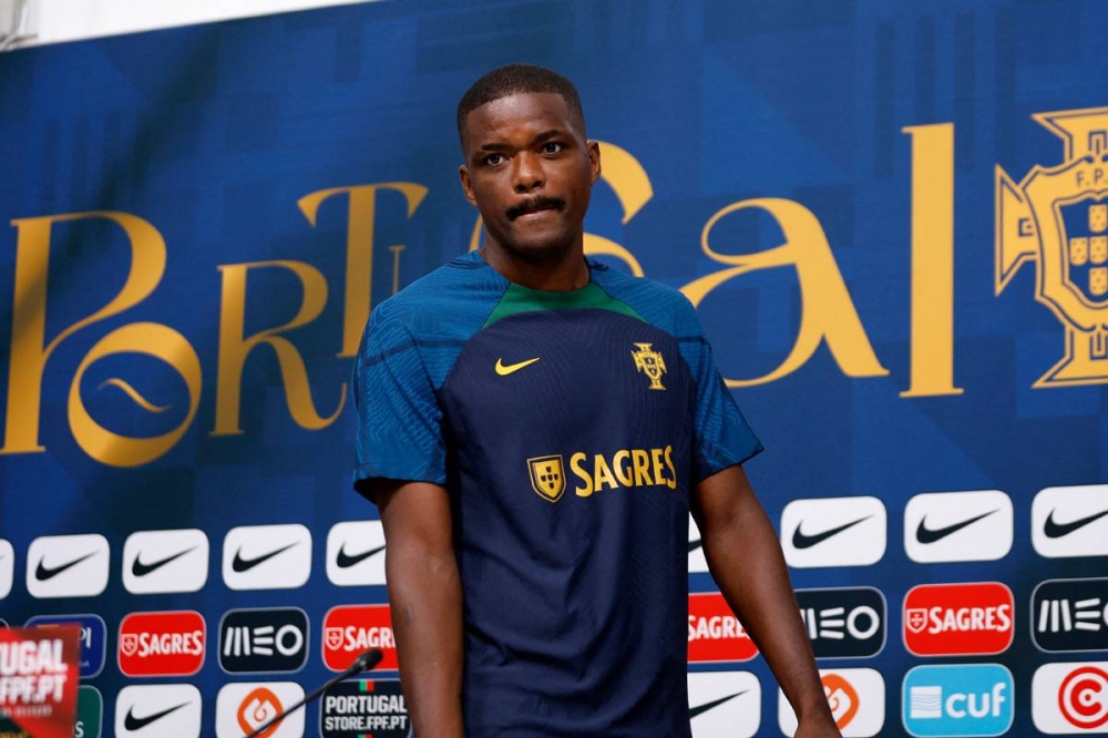 لاعب وسط منتخب البرتغال، ويليام كارفاليو