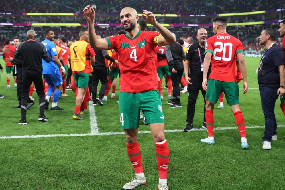 سفيان امرابط لاعب وسط منتخب المغرب