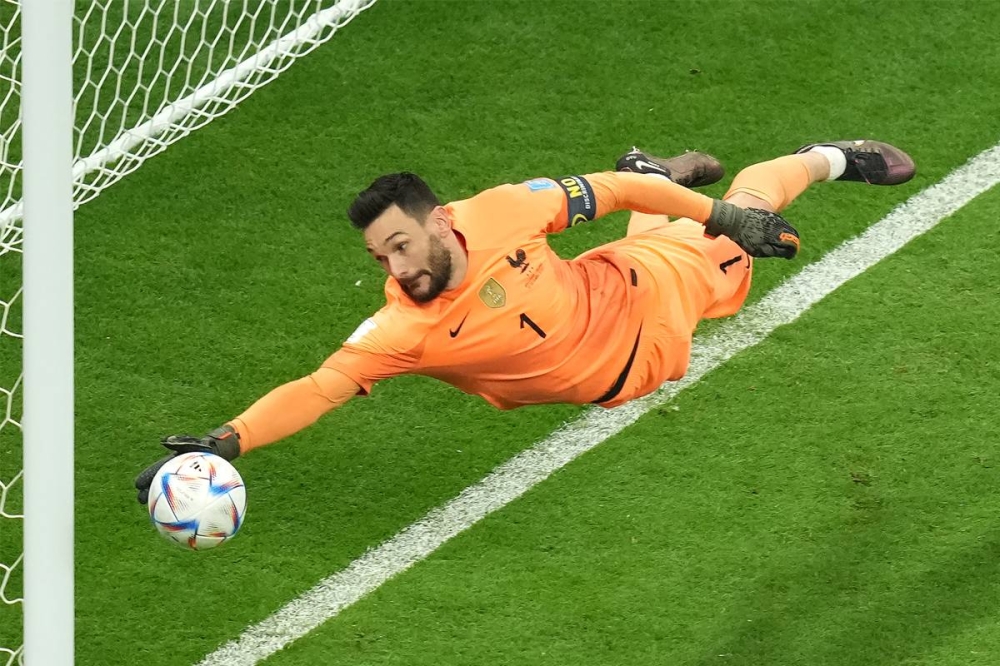 حارس وقائد منتخب فرنسا هوغو لوريس