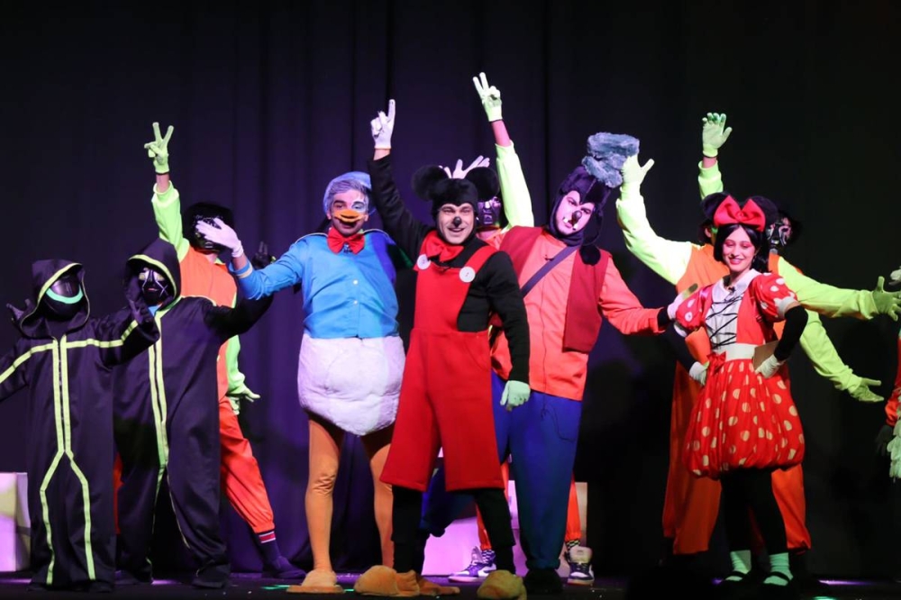 لقطة من المسرحية