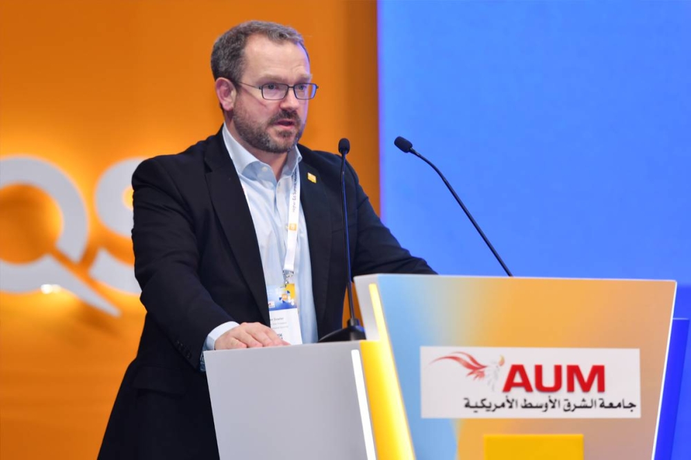 بِن سوتر  نائب الرئيس الأول في QS