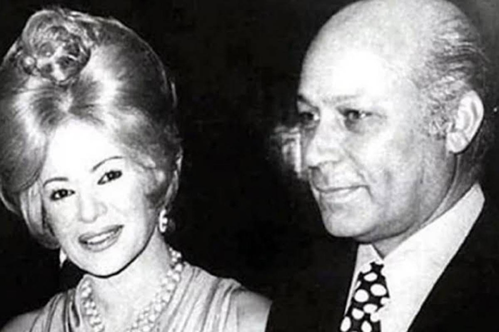 مع زوجها محمد فياض