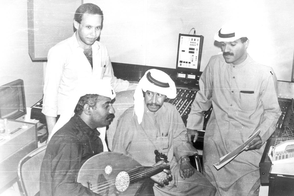 في الاستديو مع راشد الخضر ومحمد البلوشي