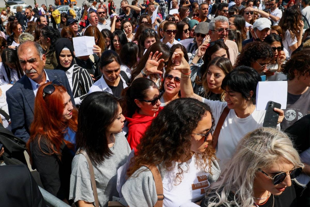 زحمة في مراكز الاقتراع
