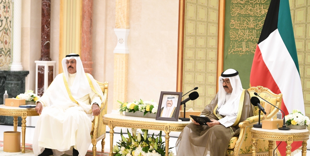 سمو نائب الأمير يستقبل رئيس مجلس الوزراء والوزراء لأداء اليمين الدستورية