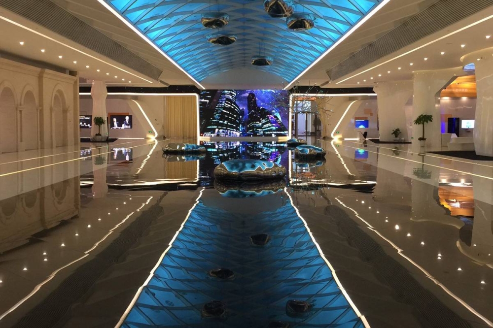 مركز المعارض والمؤتمرات التابع لـ«هواوي» في بكين