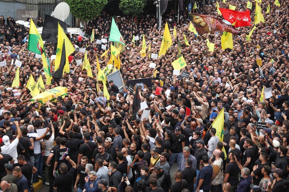 تشيع قصاص في الضاحية أمس (رويترز)