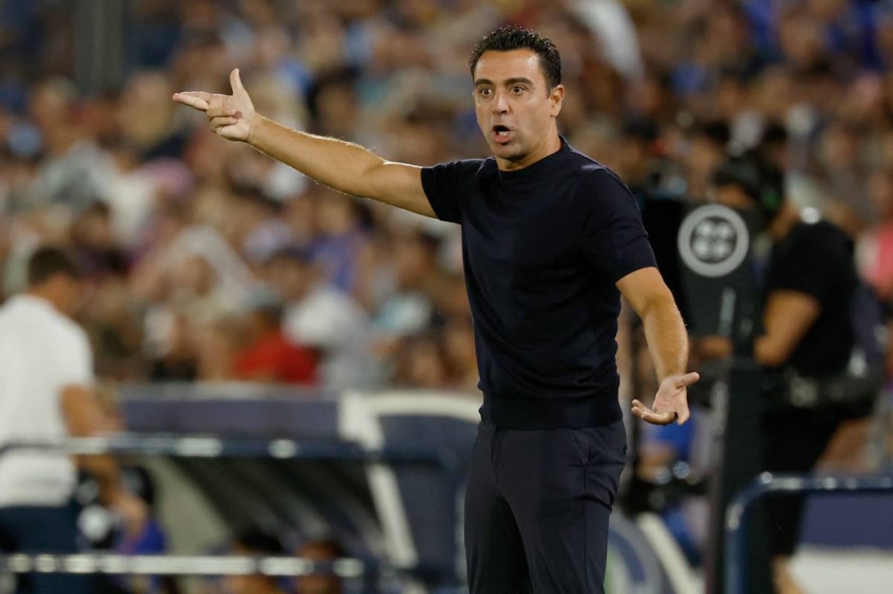 المدير الفني لفريق برشلونة تشافي هيرنانديز