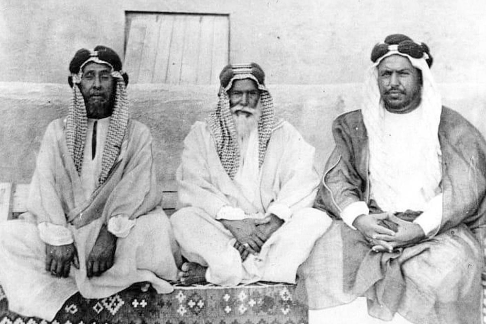 الشيخ عبدالله السالم وهلال فجحان المطيري وشملان بن علي