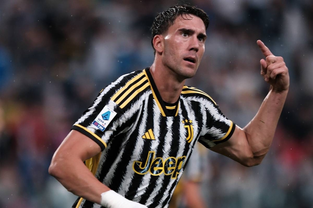 فلاهوفيتش نجم يوفنتوس