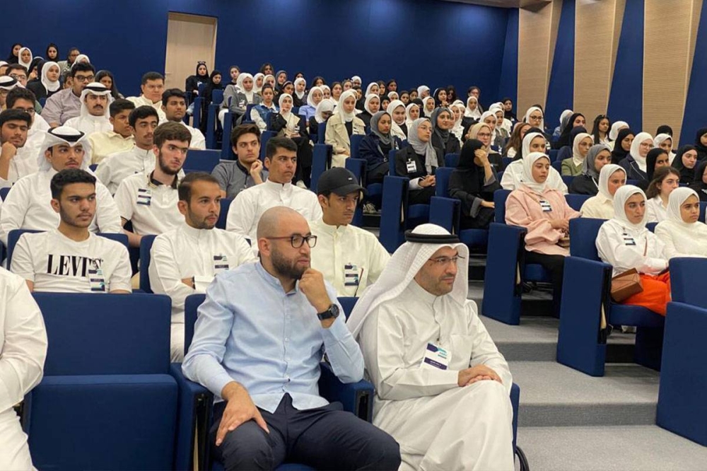 جانب من الحضور في اللقاء التنويري