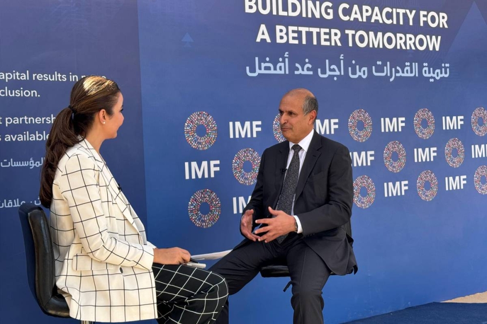 عصام الصقر خلال مقابلة مع «العربية» على هامش اجتماعات صندوق النقد