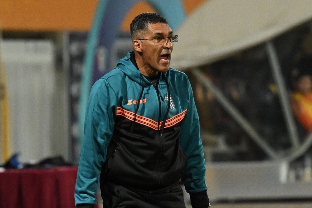 مدرب الجهراء البرازيلي دا سيلفا 