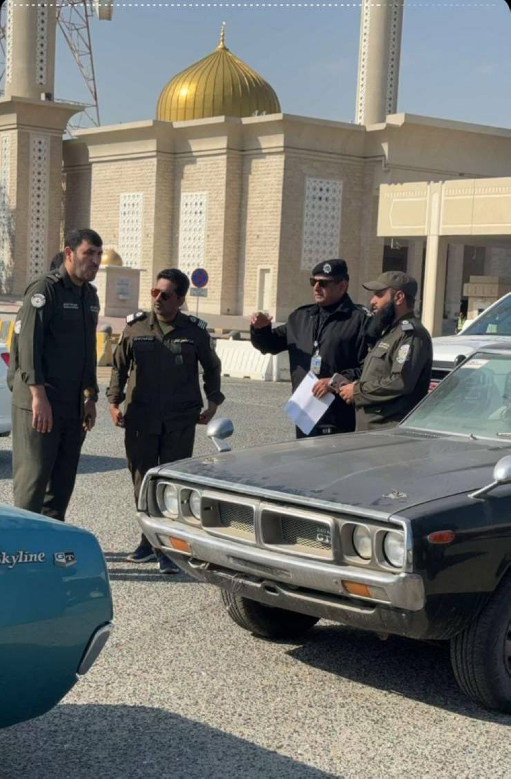 إحدى السيارات المخالفة