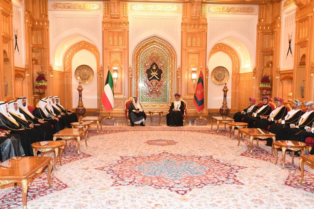 الأمير وسلطان عمان خلال المباحثات