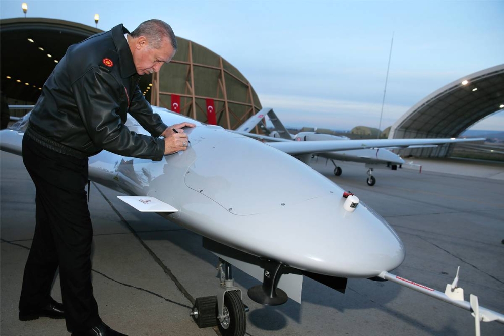 طائرة بيرقدار