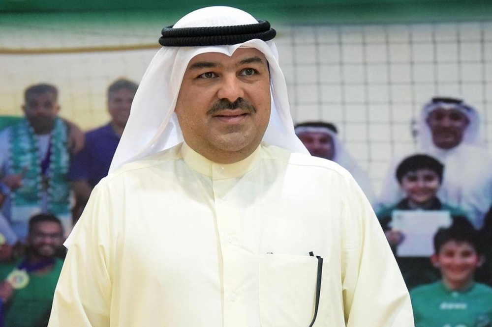 رئيس نادي العربي عبدالعزيز عاشور