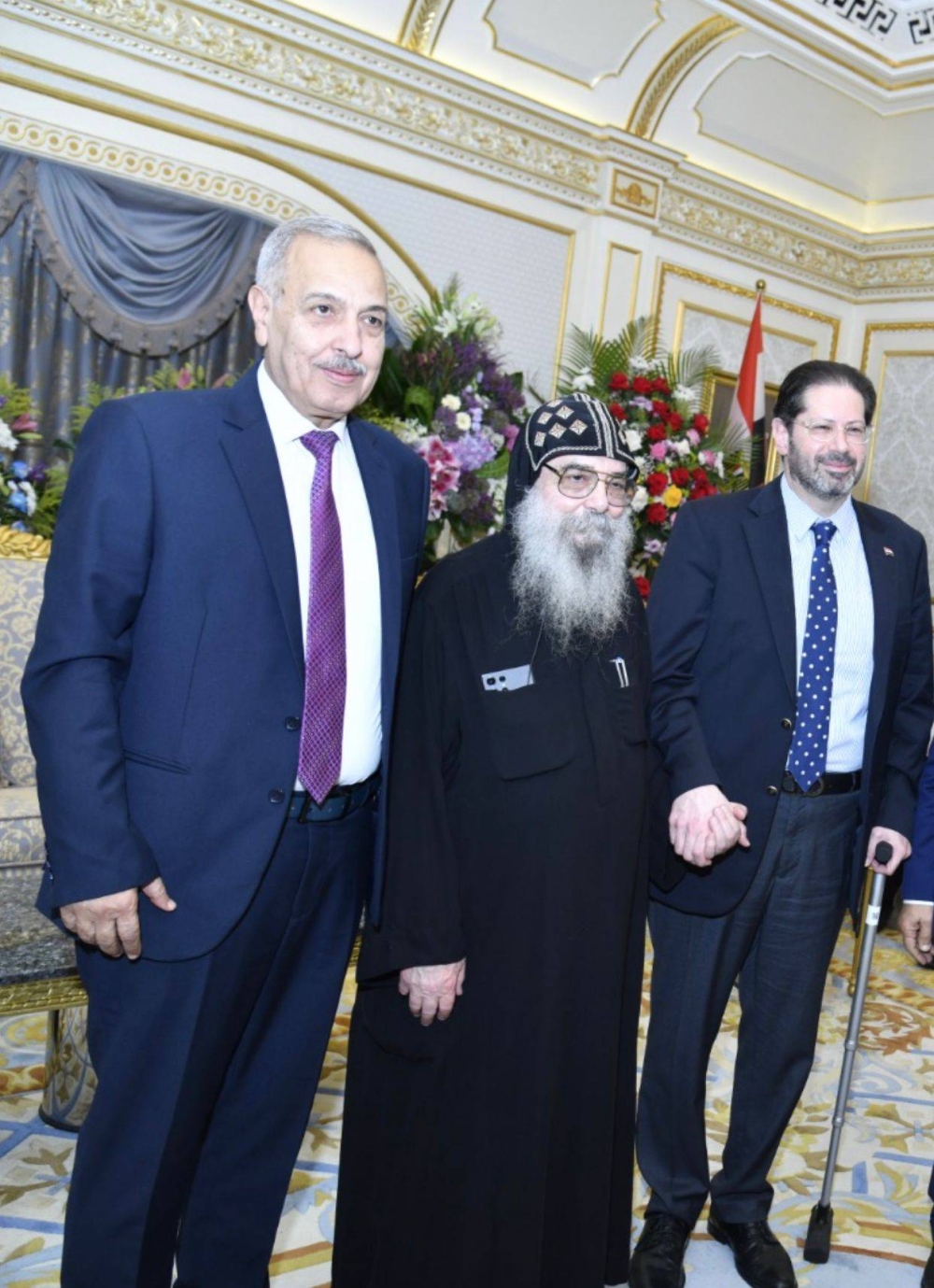 الأب بيغول والقائم بالأعمال في السفارة السورية