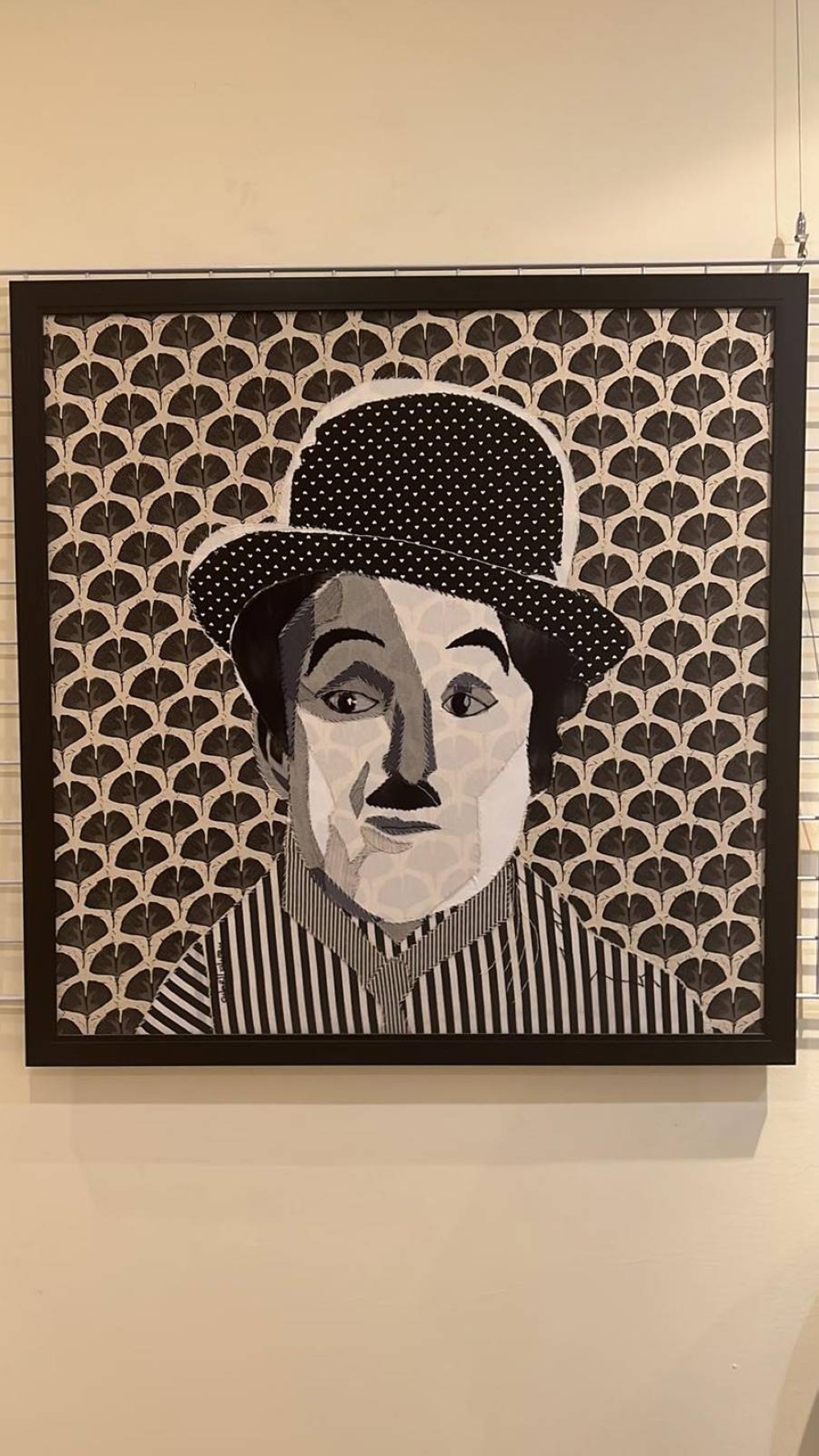 عمل للفنانة سهيلة العطية