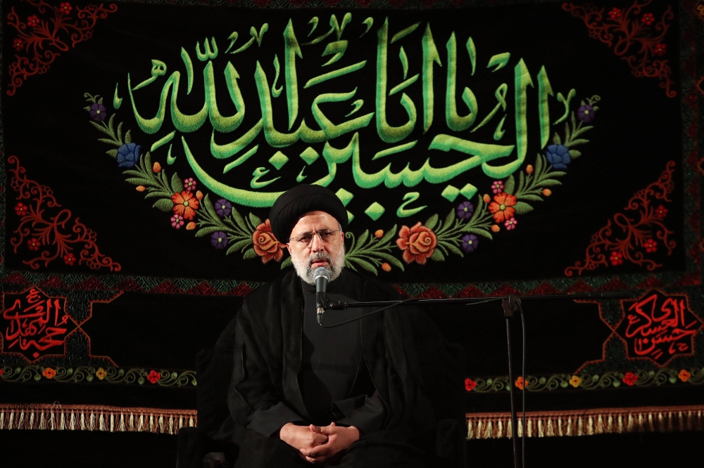 الراحل ابراهيم رئيسي في خطبة سابقة له