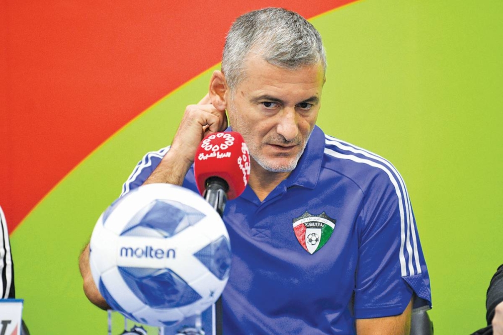 المدرب البرتغالي روي بينتو