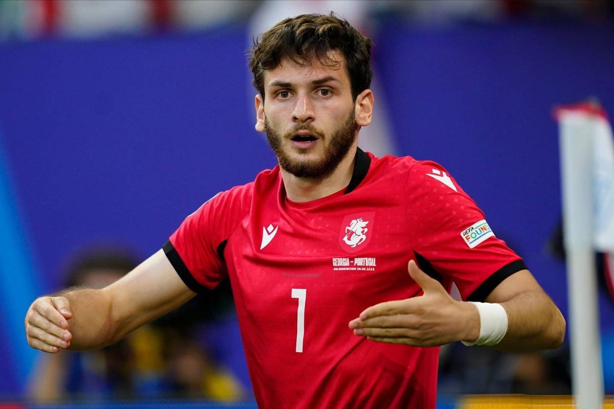 اللاعب خفيتشا كفاراتسخيليا 