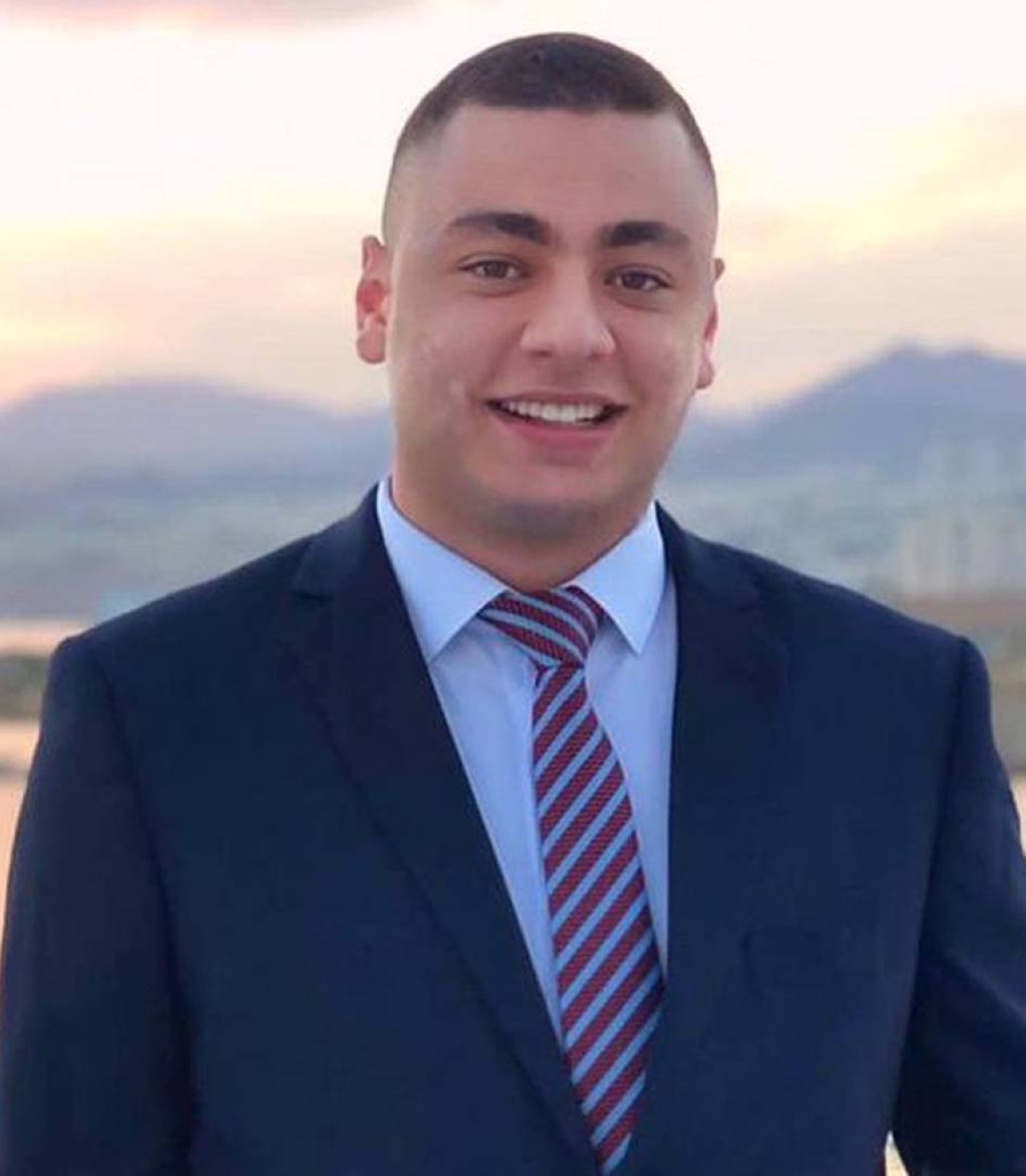 خليل غاريوس