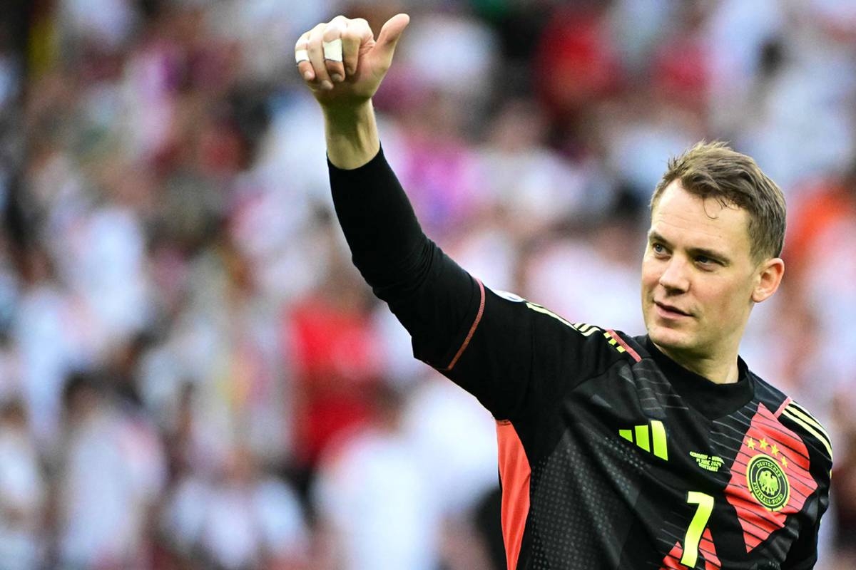 الحارس مانويل نوير