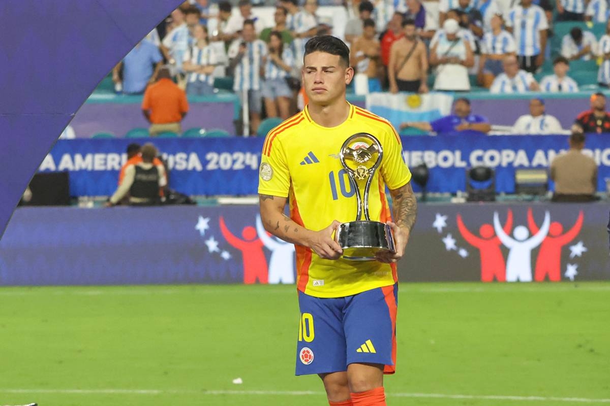 اللاعب خاميس رودريغيز