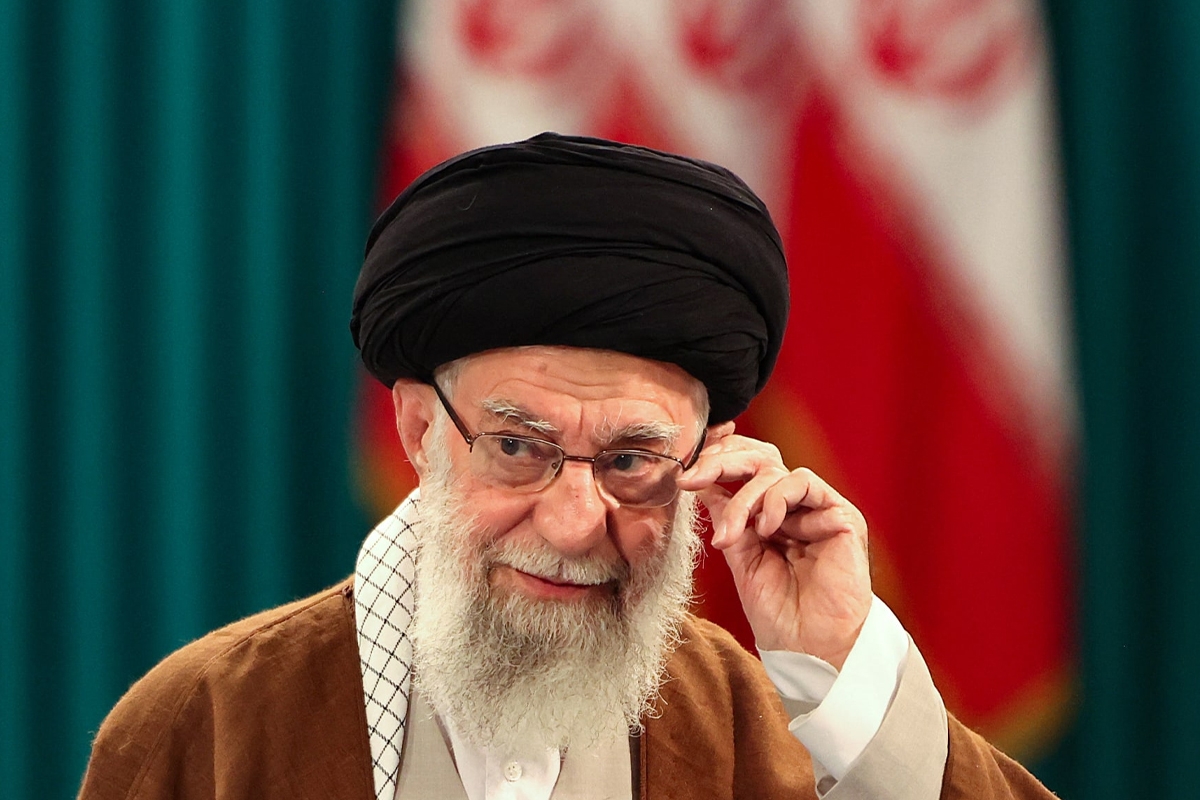 المرشد الأعلى للجمهورية الإسلامية الإيرانية علي خامنئي 