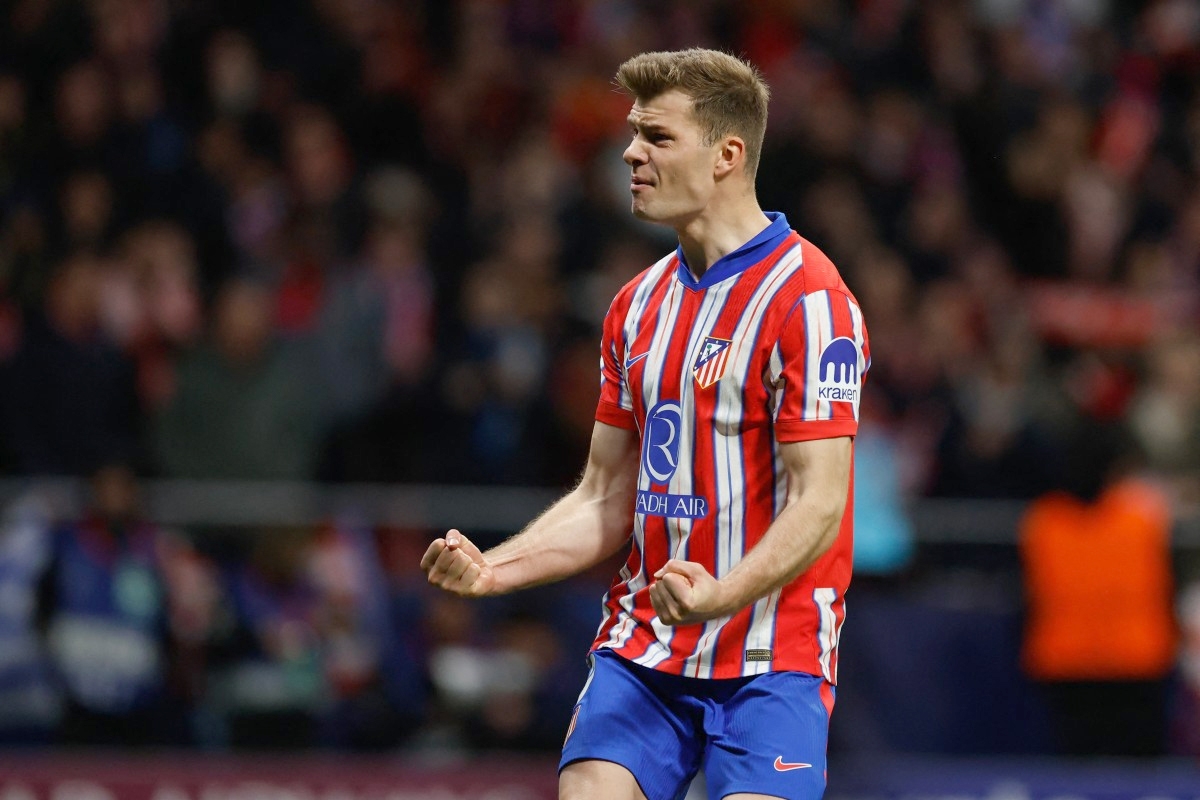 اللاعبألكسندر سورلوث 