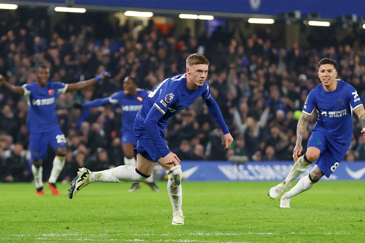 لاعبو تشلسي خلال مباراة سابقة