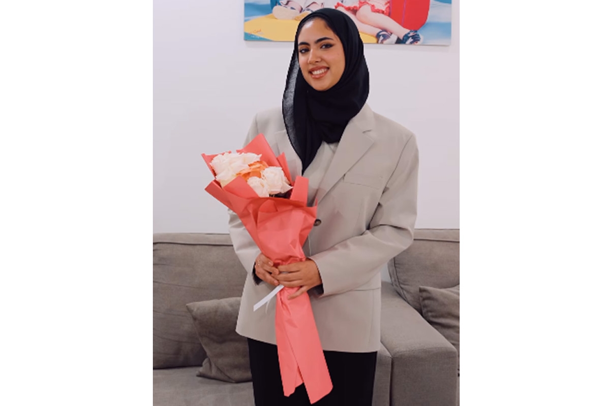 الطالبة غالية الدهش