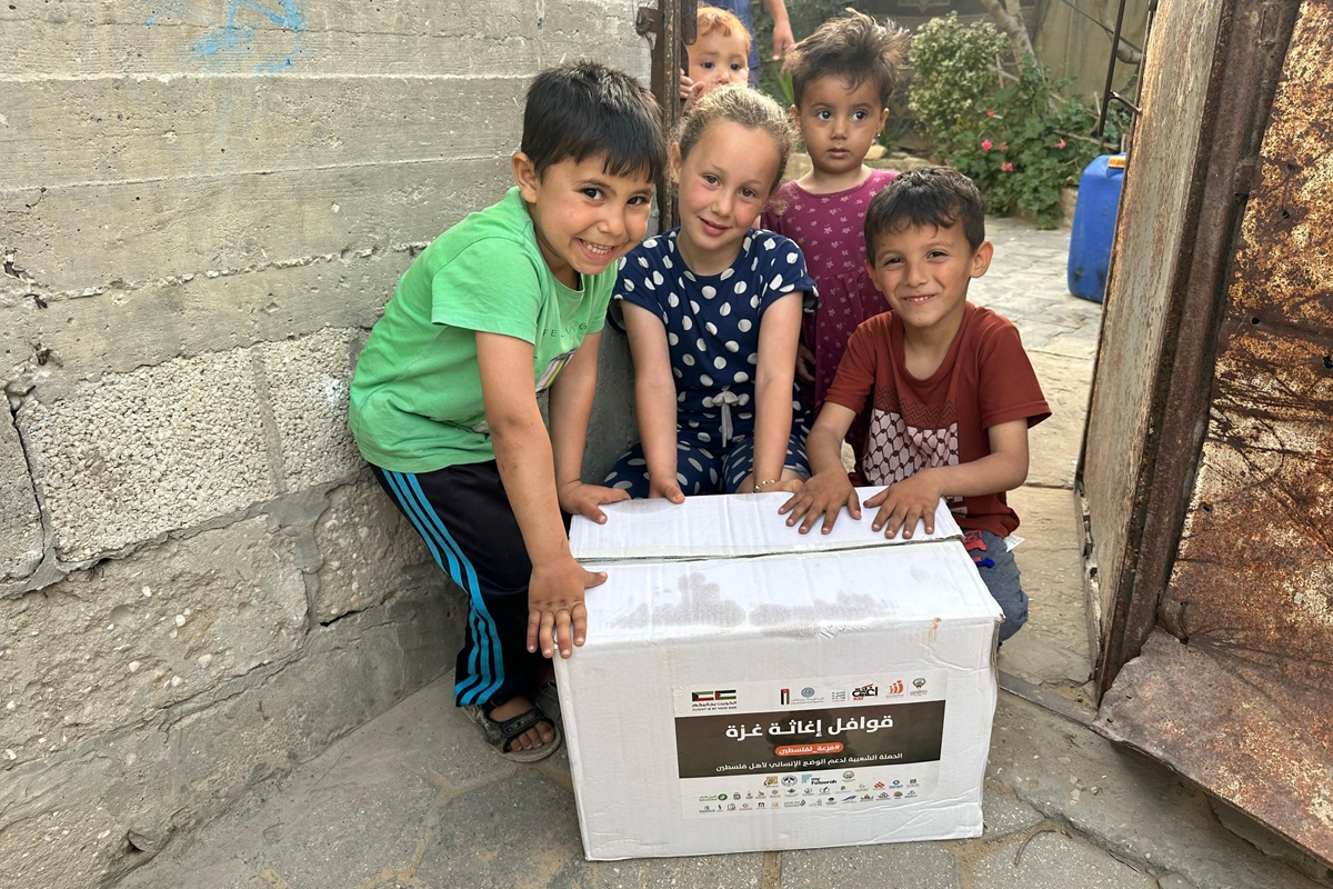 جانب من المساعدات 