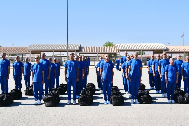 «الدفاع»: استقبال دفعة جديدة من المتطوعين ضباط الصف