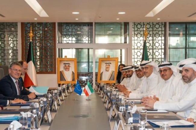 المخيزيم والعجيل: فتح آفاق جديدة للتعاون مع الاتحاد الأوروبي