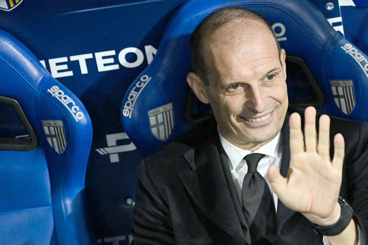 المدرب ماسيميليانو أليغري