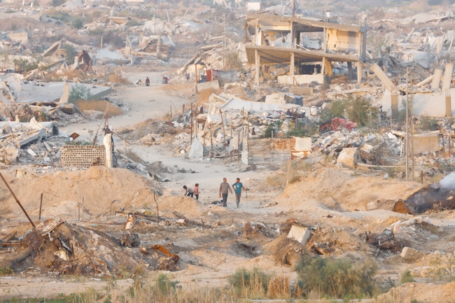 واشنطن تتجه لإقامة قاعدة في غزة... وتقسيم القطاع يعود إلى الواجهة