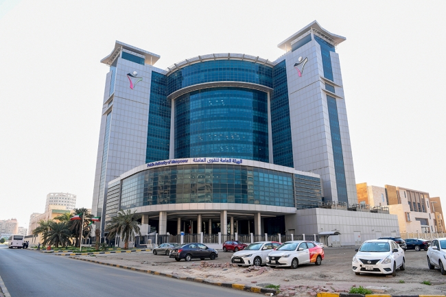 «القوى العاملة» تعتمد آلية جديدة لاحتساب ساعات عمل العاملين في المدارس الخاصة