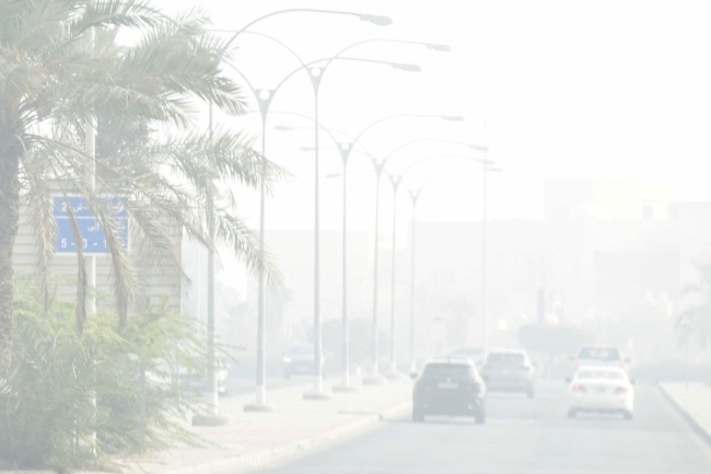 الأرصاد: زيادة الرطوبة خلال الليل مع فرص للضباب وانخفاض للرؤية