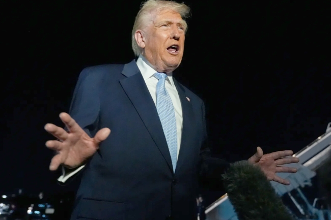 واشنطن: على مادورو التنحي دون حرب