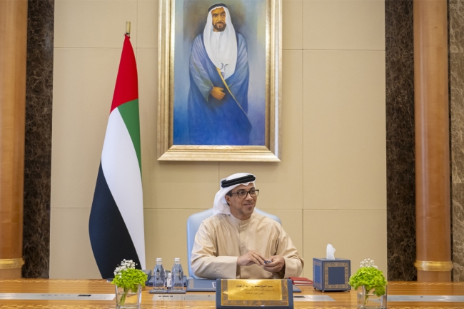 منصور بن زايد: محبة الكويت راسخة في قلوب أهل الإمارات ومواقفها النبيلة باقية في الذاكرة