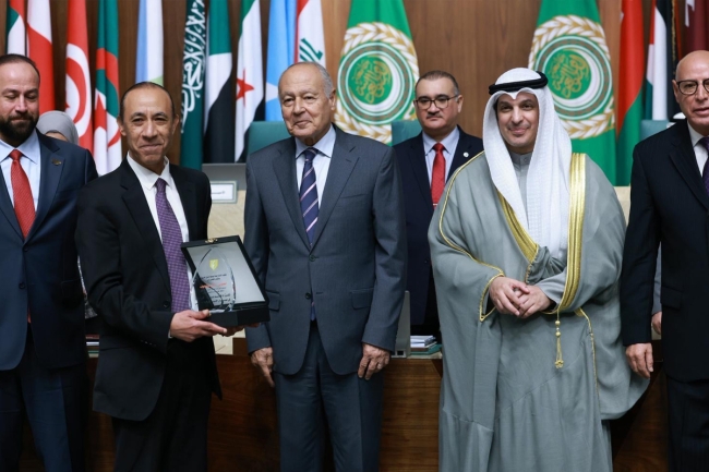 تلفزيون الكويت يفوز بجائزة التميز الإعلامي من جامعة الدول العربية