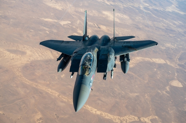 هجمة أميركية - سورية على «داعش» في دمشق وإدلب