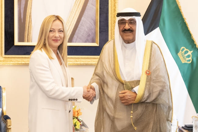 سمو الأمير يبحث مع رئيسة الوزراء الإيطالية التعاون المشترك وآخر المستجدات إقليمياً ودولياً